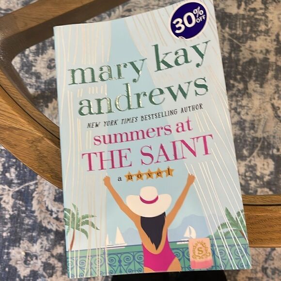 Mary Kay Andrews - Summers at the Saint: A Novel - Picture 5 of 6